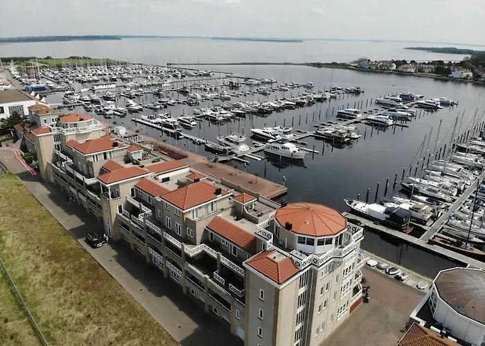 Luxe In De Jachthaven Port Zelande * Ауддорп
